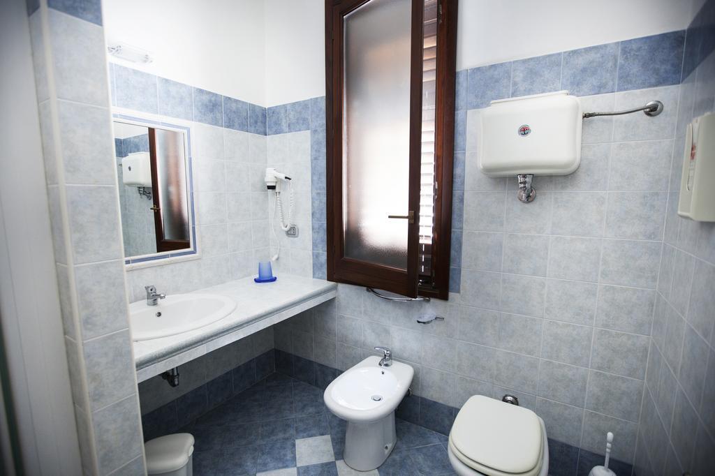 Hotel Piccolo Mondo San Vito Lo Capo Bilik gambar